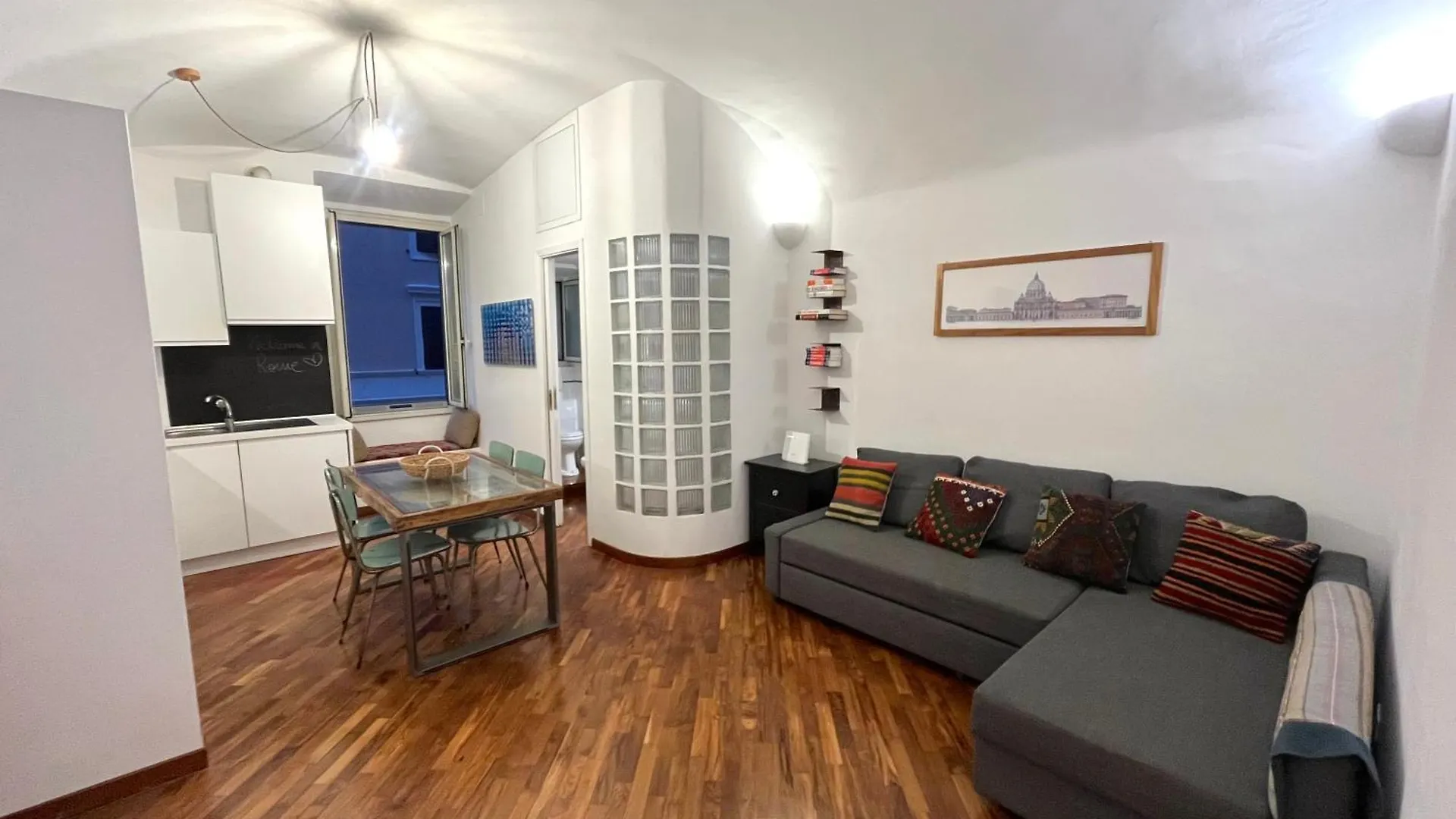 Apartment Appartamento San Lollo Rome Italy